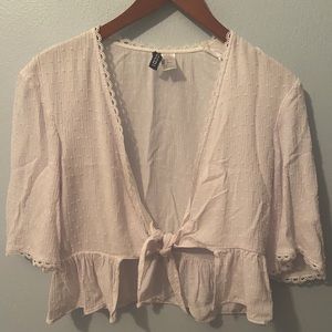 H&M white detailed tie front blouse size 4